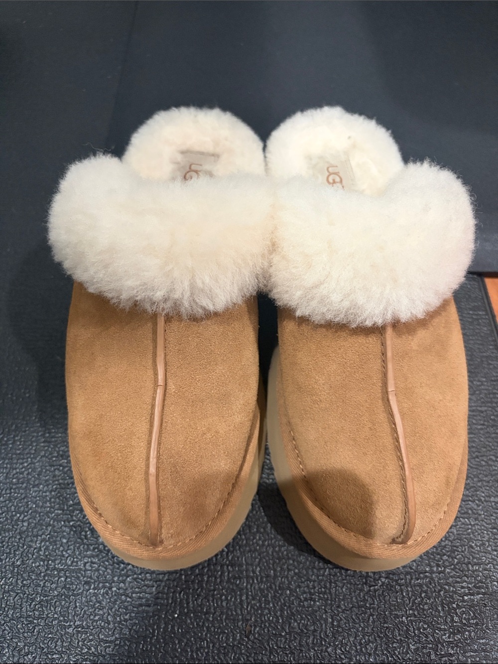 Authentic Disquette UGG Slippers - Picture 2 of 10